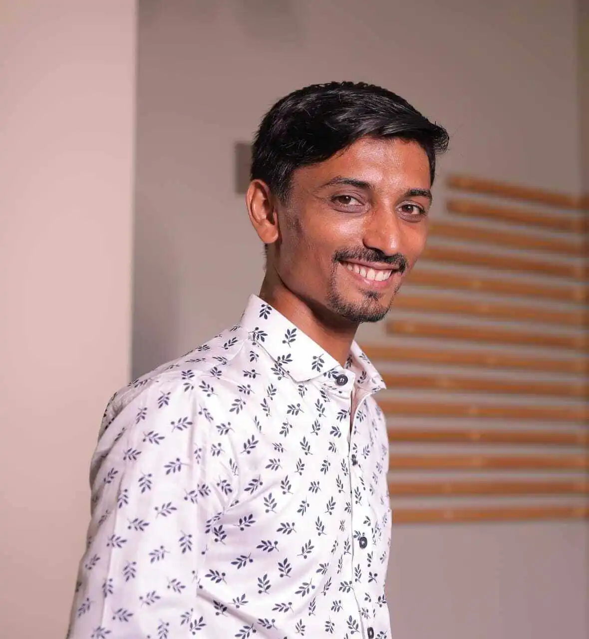Maulik Bhatt